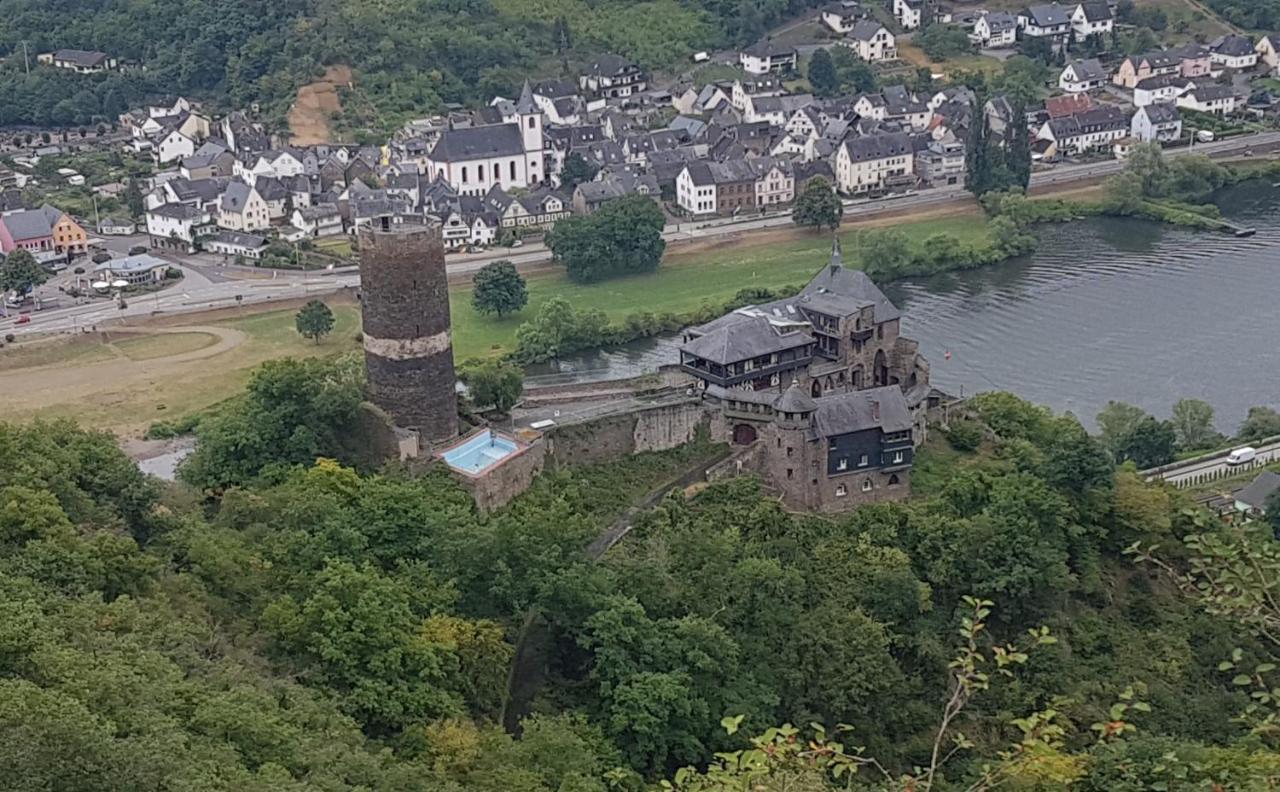 Ferienhaus Leopold Mit Burgblick An Der Mosel บัวร์เกน ภายนอก รูปภาพ